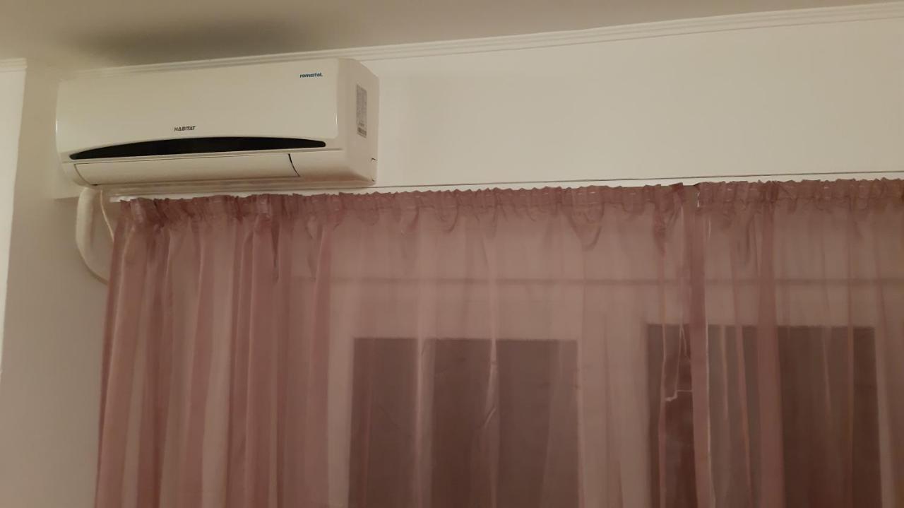 Studio Timpuri Noi 50 Bukarest Exteriör bild
