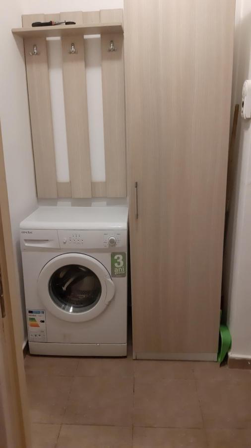 Studio Timpuri Noi 50 Bukarest Exteriör bild