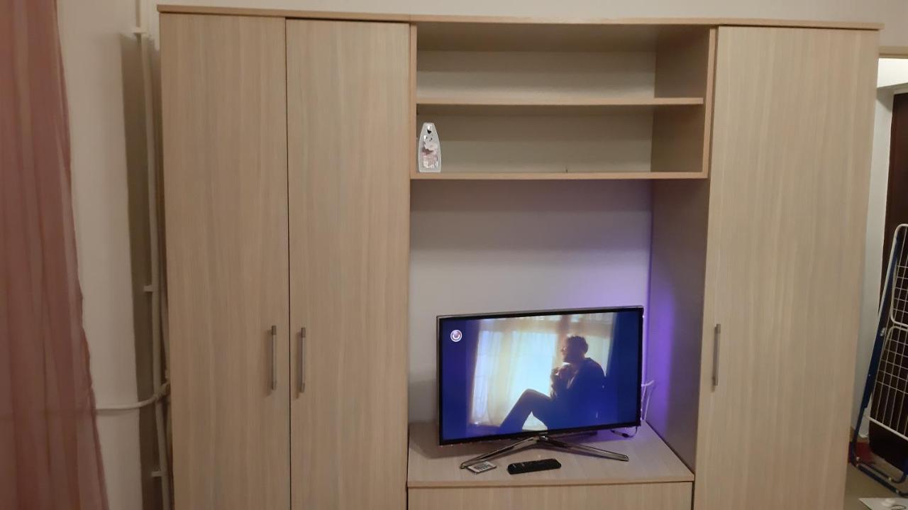 Studio Timpuri Noi 50 Bukarest Exteriör bild